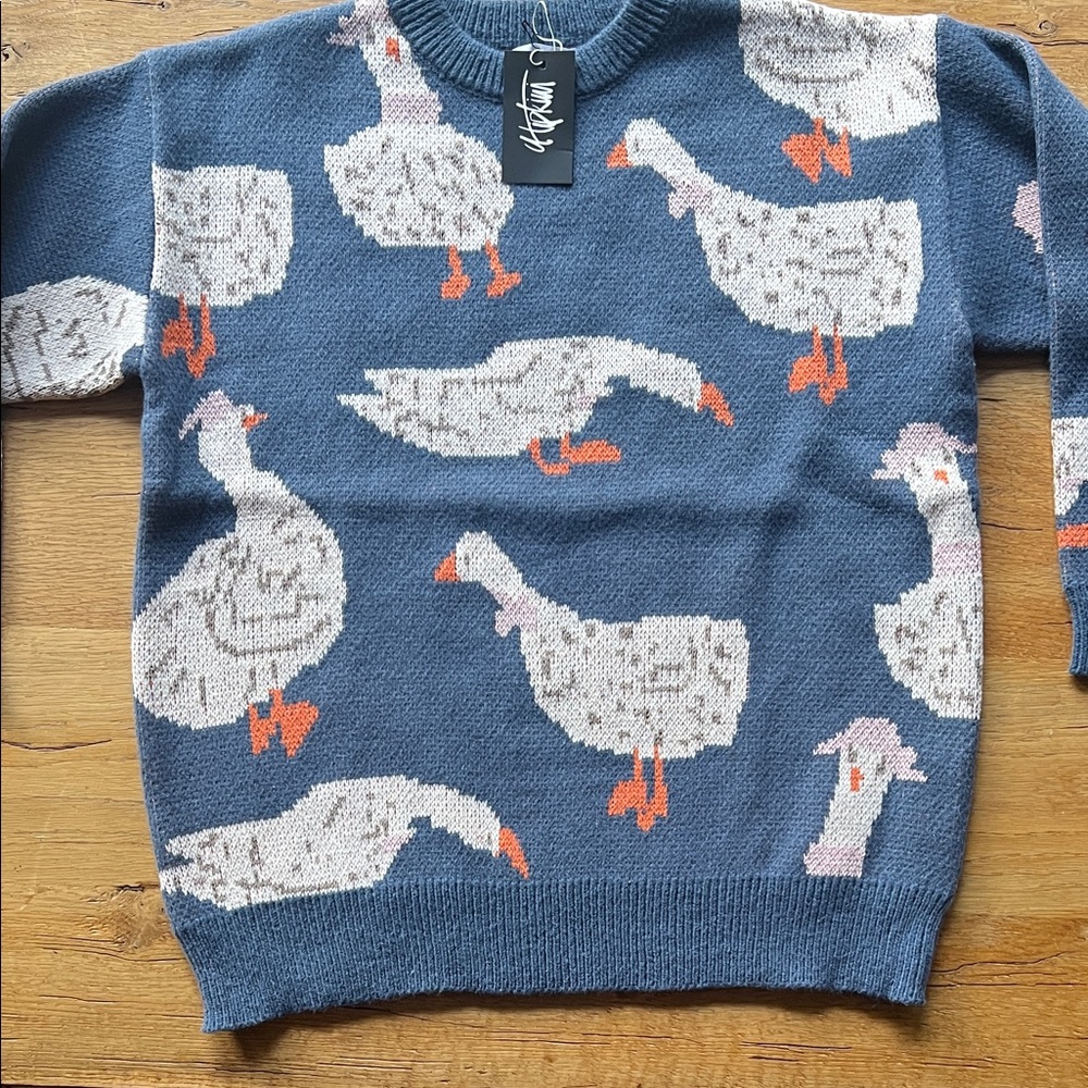 NWT - Goose sweater size 2XL